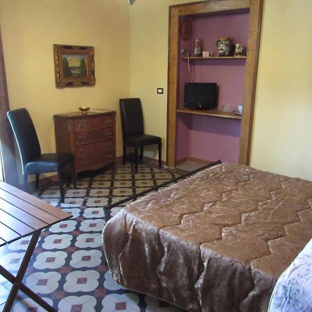Antico Palazzo Bed & Breakfast Джардини Наксос Екстериор снимка