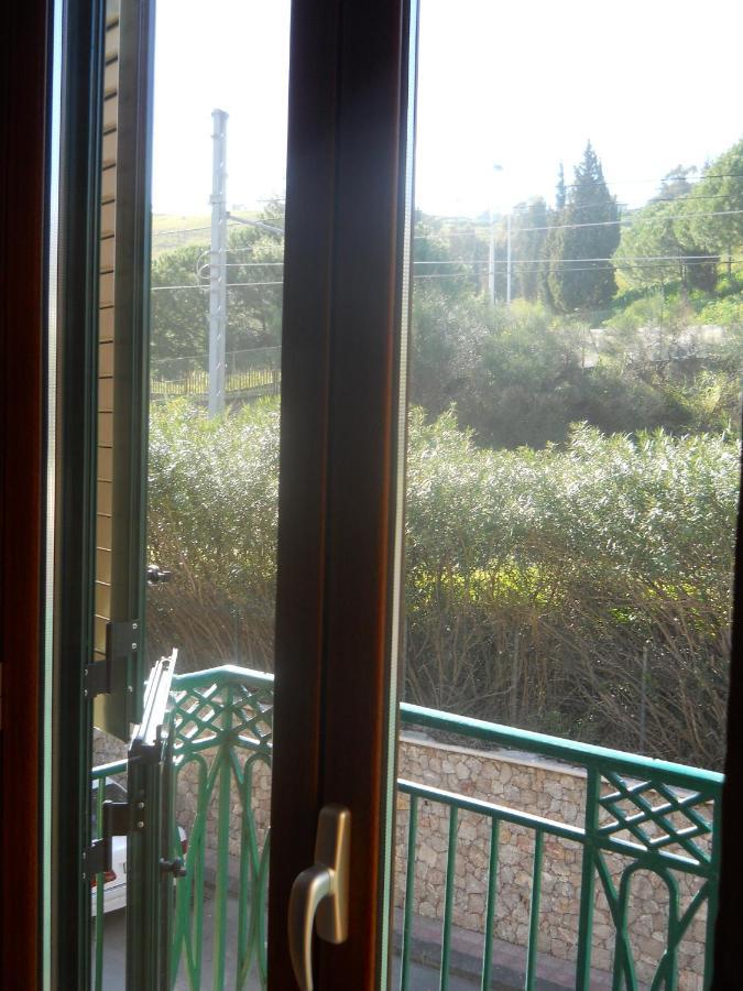 Antico Palazzo Bed & Breakfast Джардини Наксос Екстериор снимка