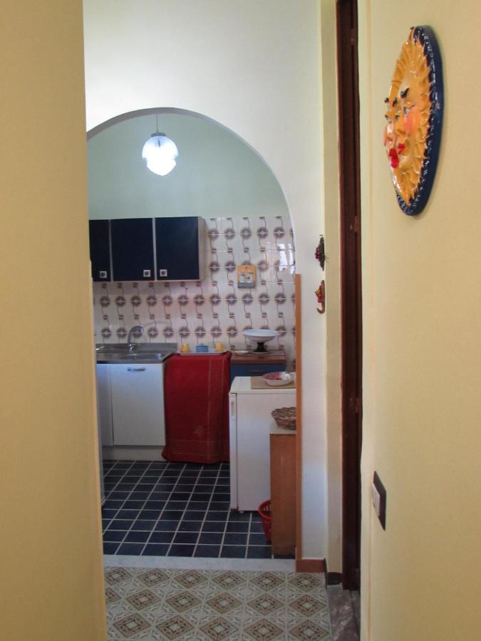 Antico Palazzo Bed & Breakfast Джардини Наксос Екстериор снимка